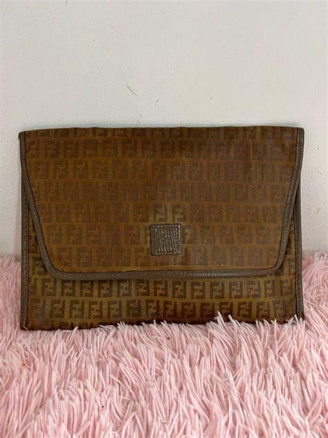 fendi クラッチ|vintage Fendi envelope clutch.